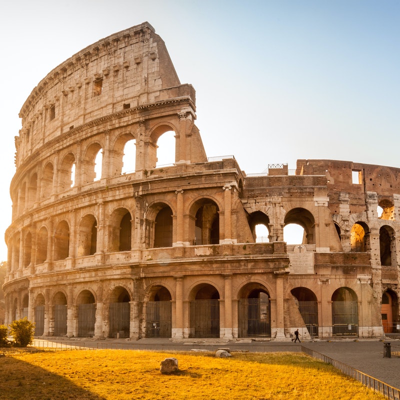 External photo of the Colosseum in Rome